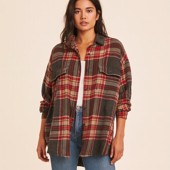 Old Navy Oversized Plaid Flannel Boyfriend Shirt in Burgundy Heather - Picture 1 of 7